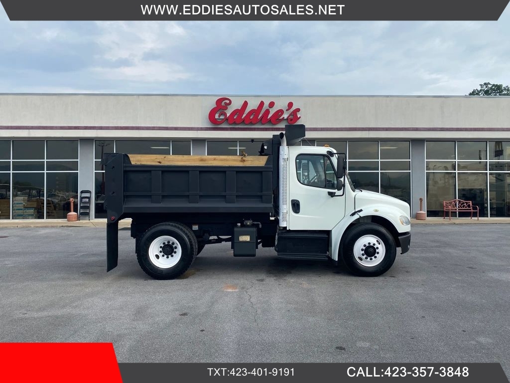 2014 FREIGHTLINER BUSINESS CLASS M2 106 in Church Hill, TN