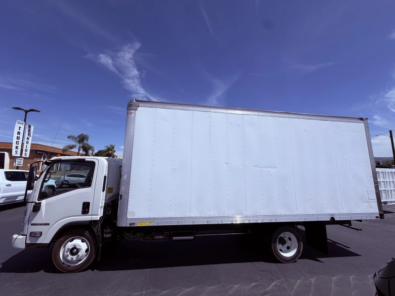 2026 ISUZU NPR HD GAS