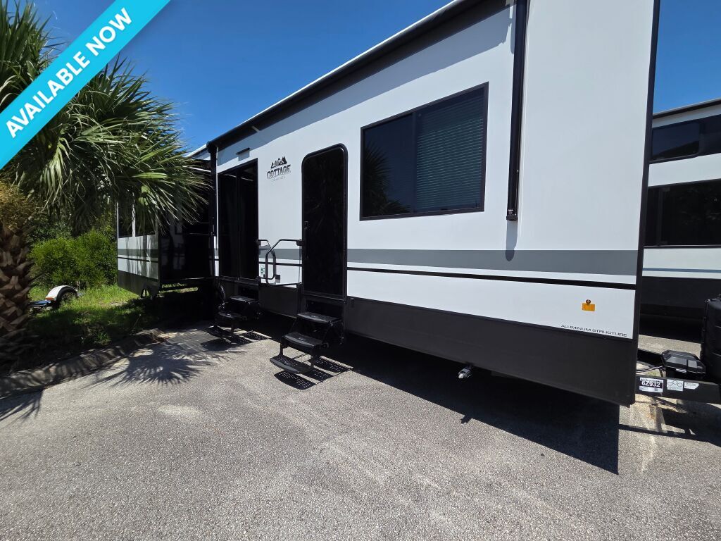 2026 Forest River Cedar Creek Cottage 40CRS in ormond beach FL