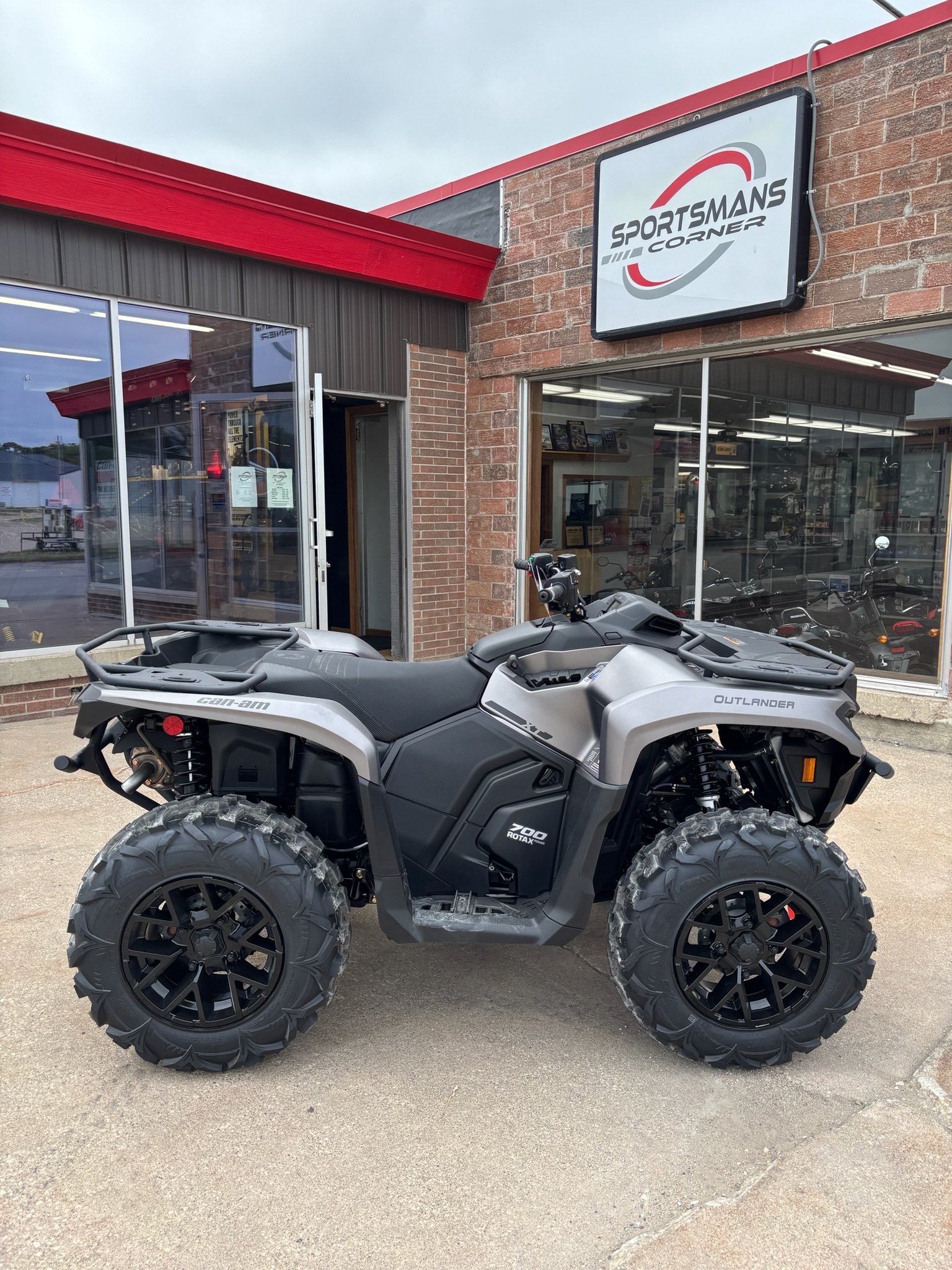 2026 Can-Am Outlander XT 700 Recreation/Utility ATV