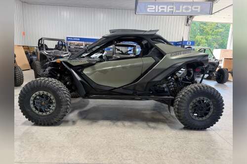 2026 Can-Am Maverick R X RC with Smart-Shox in marion NC