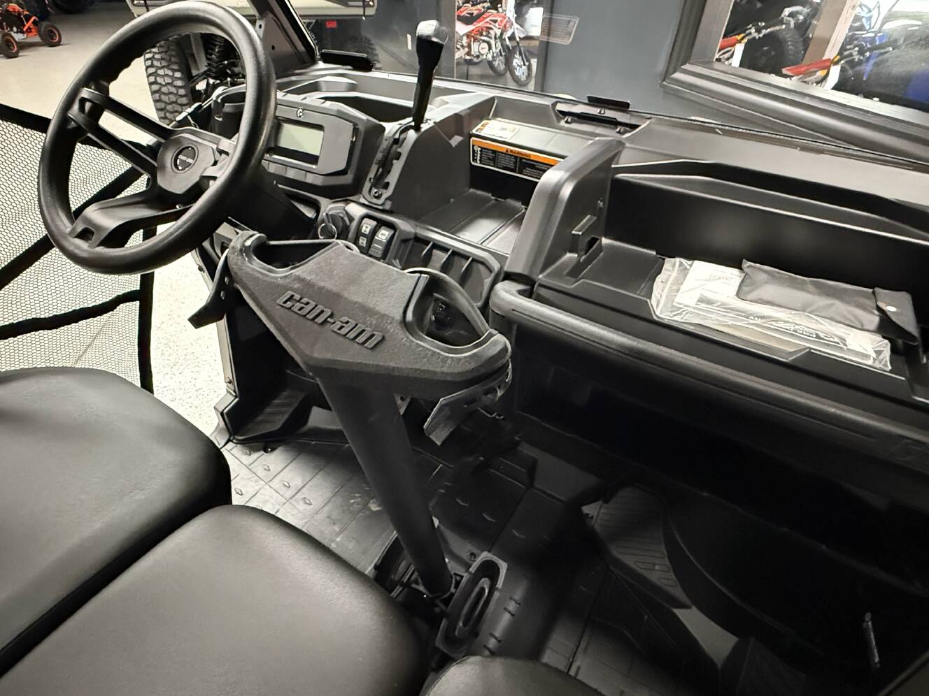 A photo of this 2026 Can-Am Defender DPS HD7