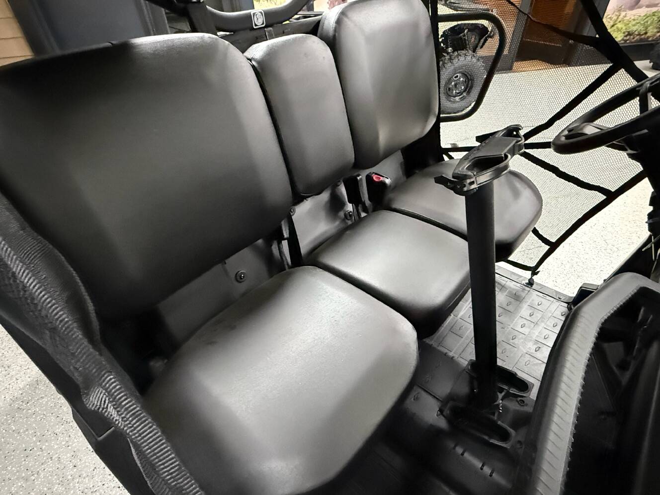 A photo of this 2026 Can-Am Defender DPS HD7