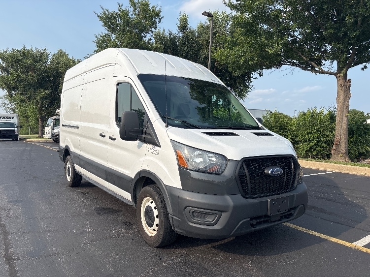 2022 FORD TRANSIT 250 in New Castle, DE