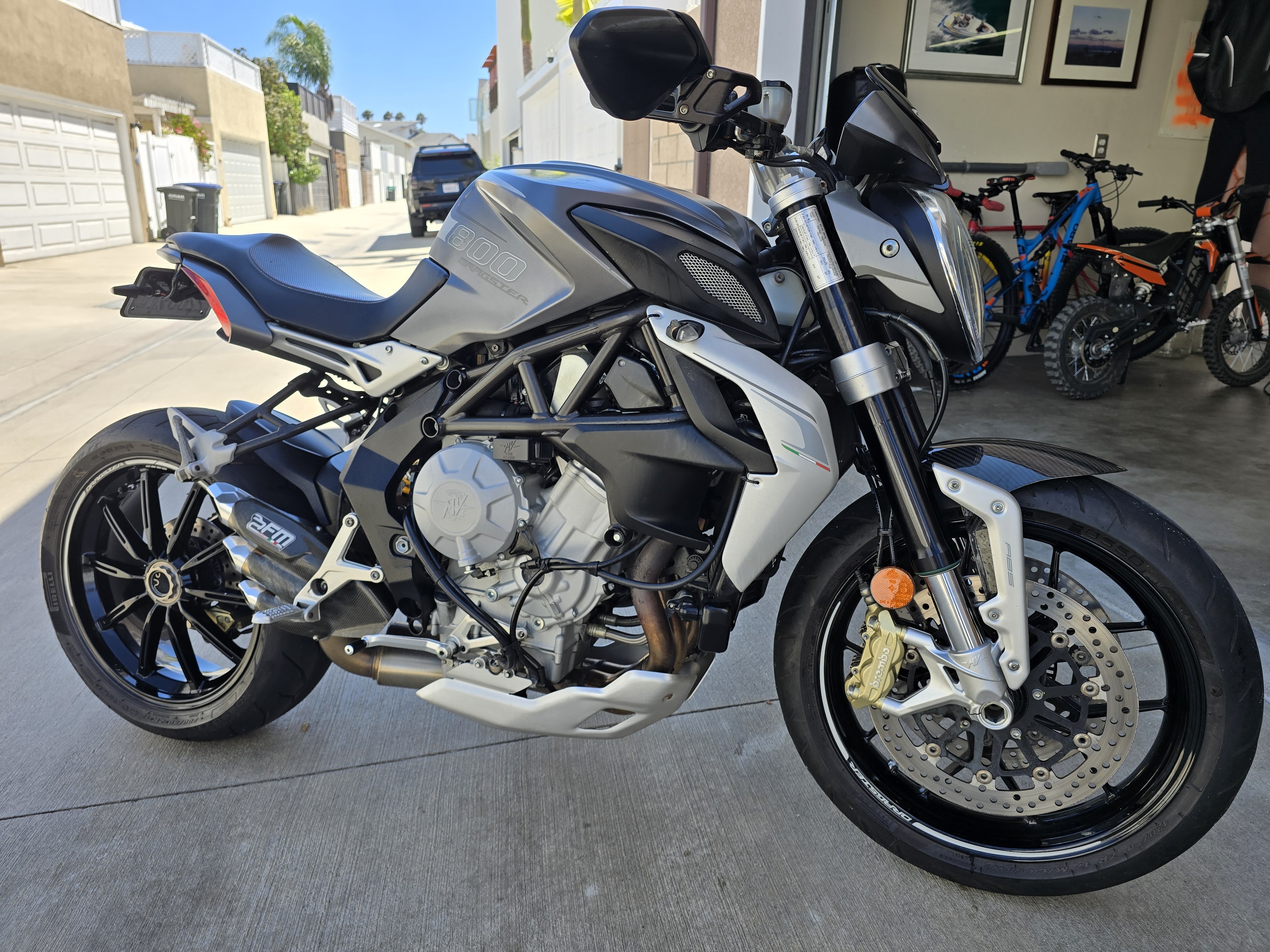 2014 Mv Agusta DRAGSTER 800 Sportbike motorcycle