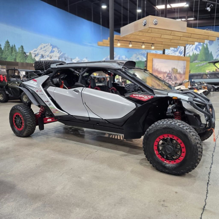 2025 Can-Am Maverick R Max X RS Dusty Navy & Legion Red in conyers GA