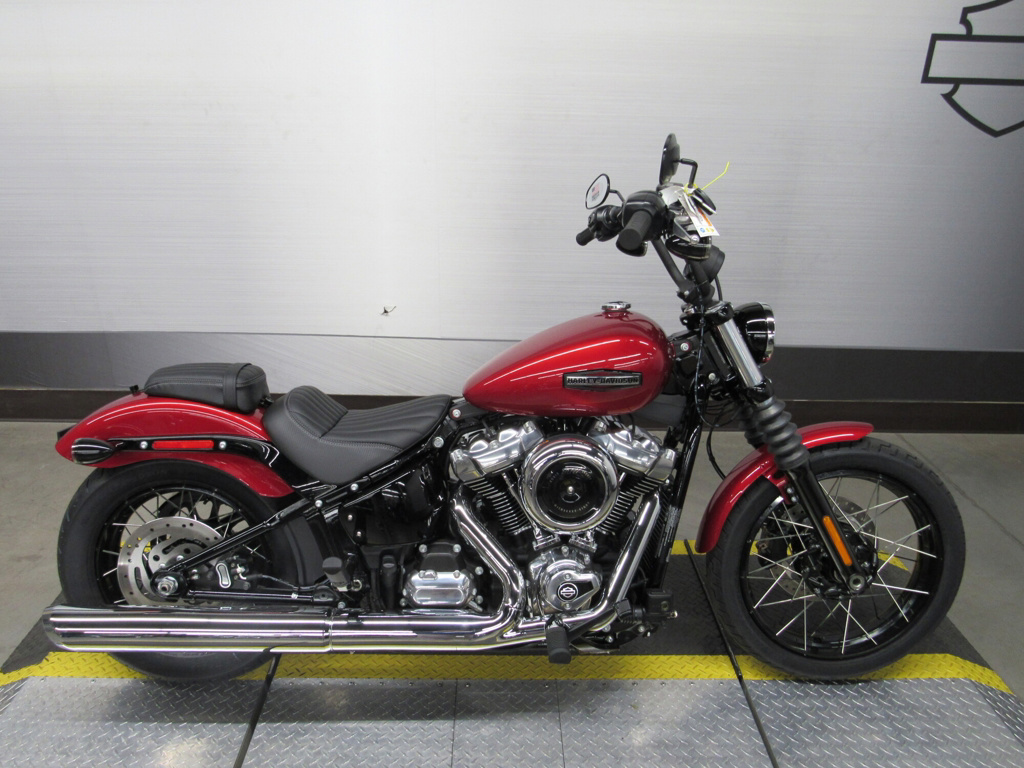2026 Harley-Davidson Softail Street Bob SOFTAIL in Goodyear, AZ