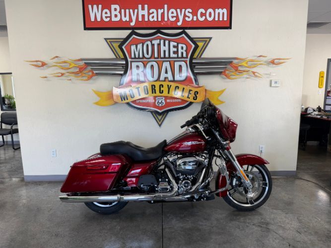 2017 Harley Davidson Street Glide Special SPECIAL in Springfield, MO