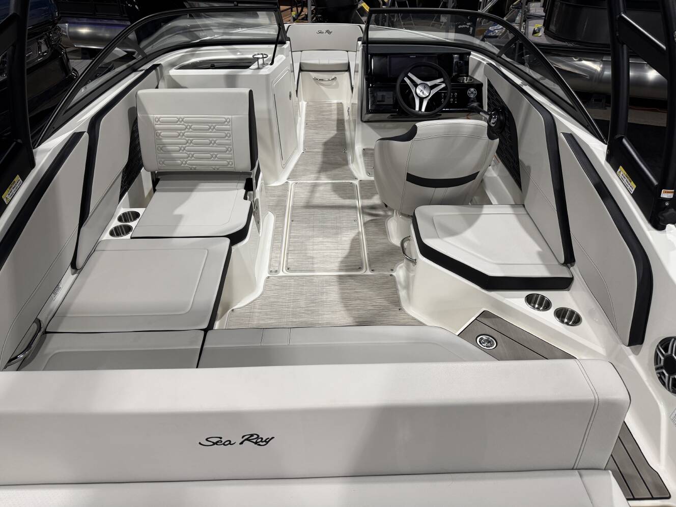 A photo of this 2026 Sea Ray SPX 210