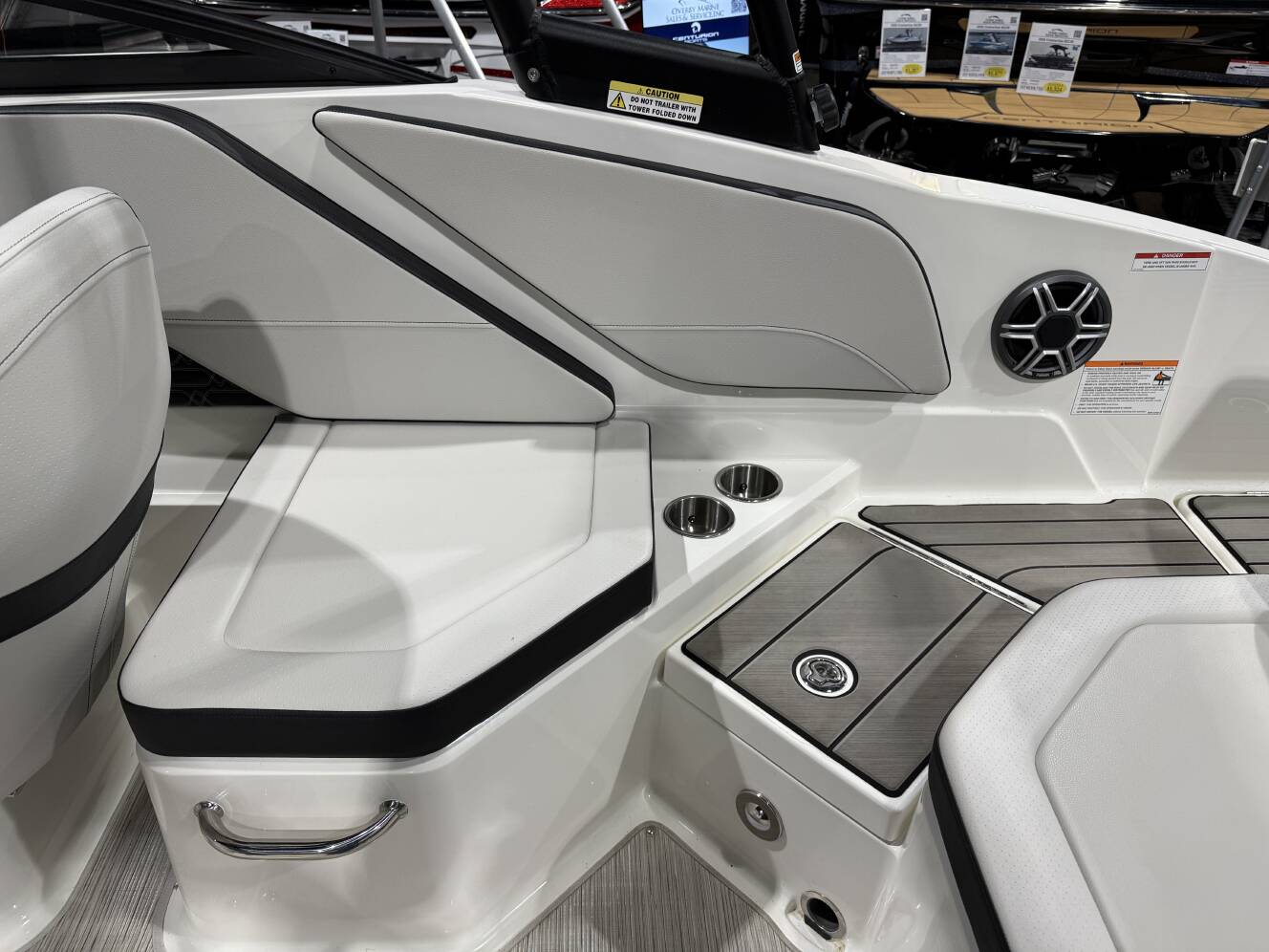 A photo of this 2026 Sea Ray SPX 210