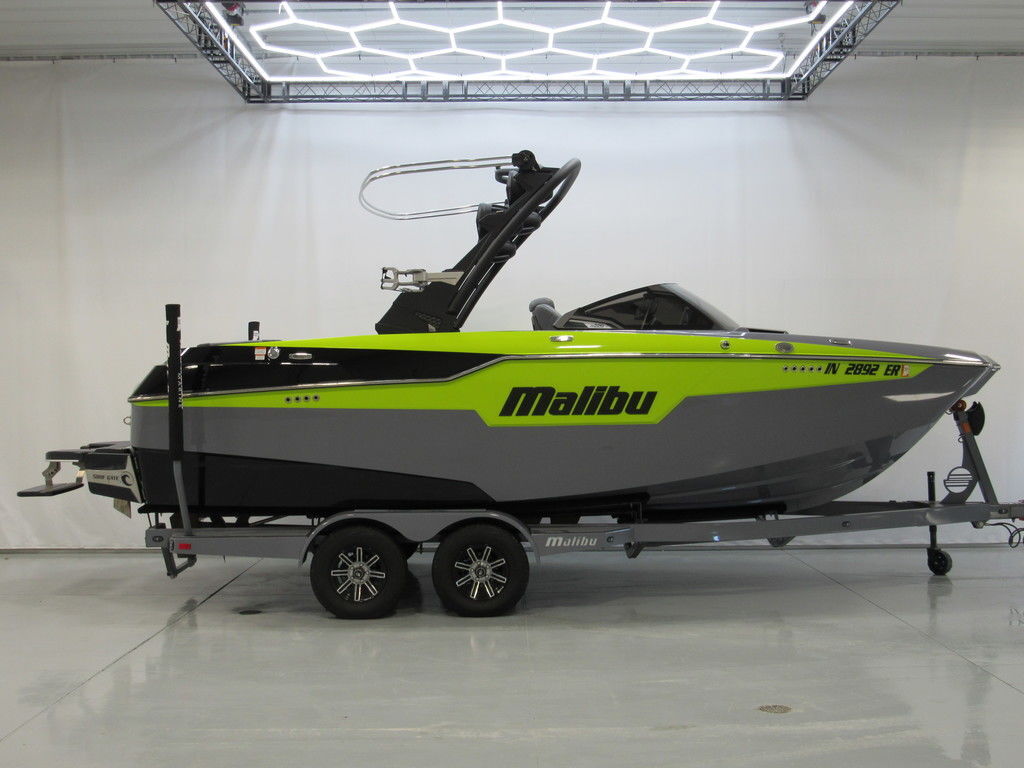 2024 Malibu Boats M220 in atlanta IN