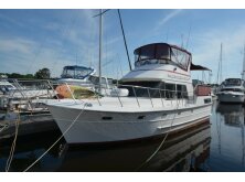 4 Cruising Tugs and Trawlers Under 40 Feet image