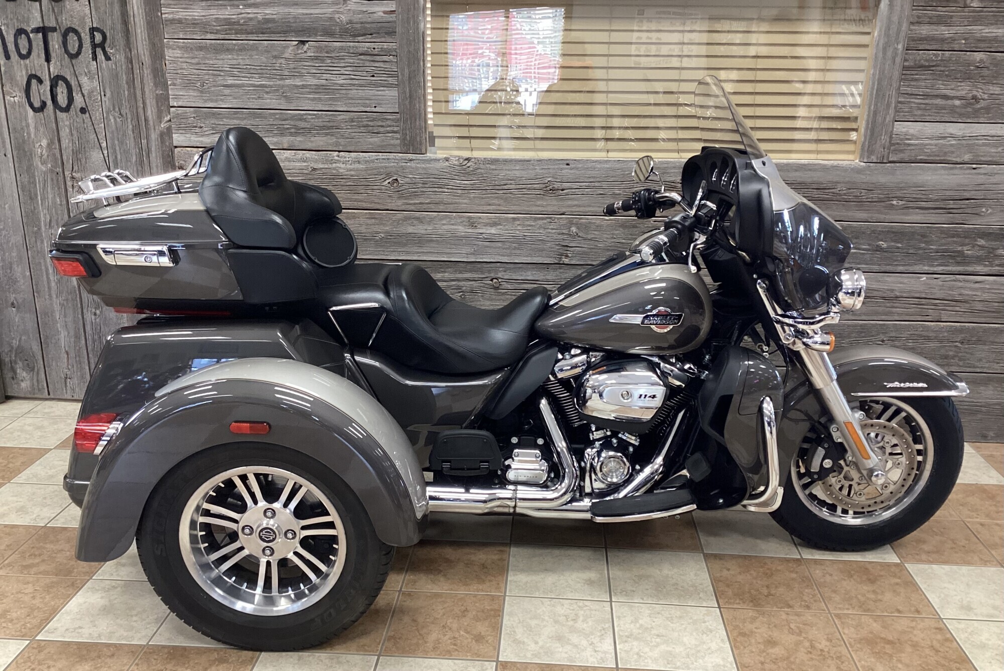 2023 Harley-Davidson Tri Glide Ultra ULTRA CLASSIC in Bonduel, WI