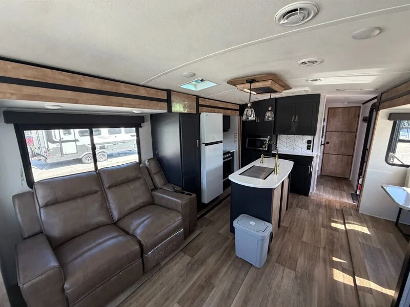 2023 Keystone Outback 330RL