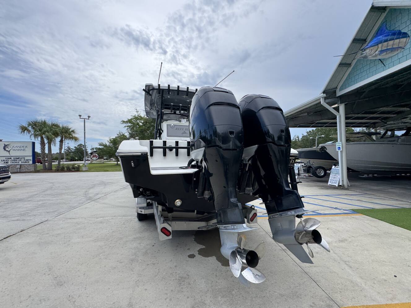A photo of this 2022 Fountain 34 TE