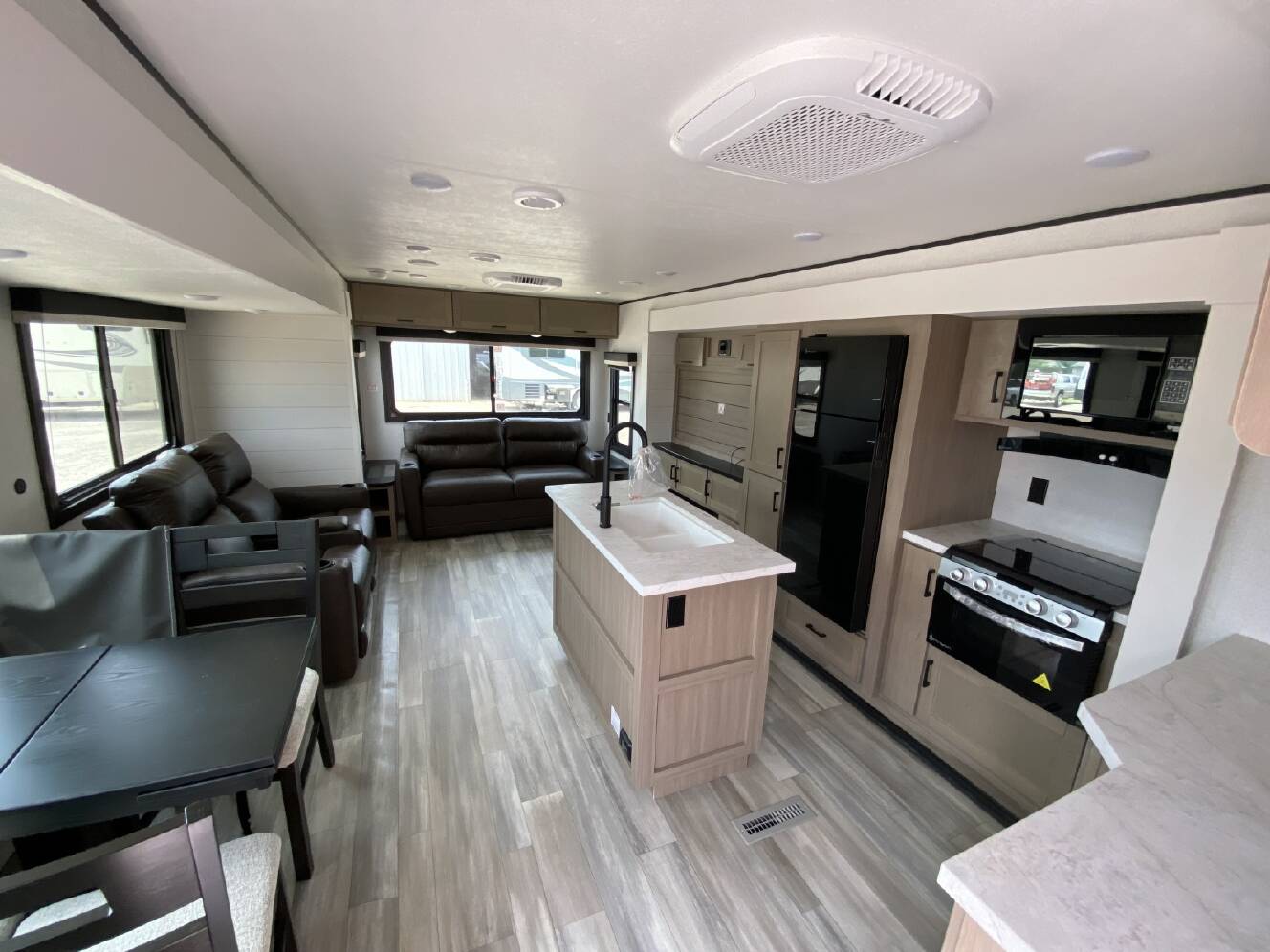 A photo of this 2026 Heartland PROWLER 3301RLT