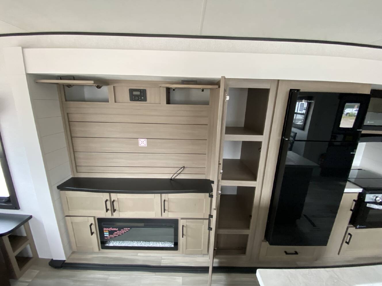 A photo of this 2026 Heartland PROWLER 3301RLT