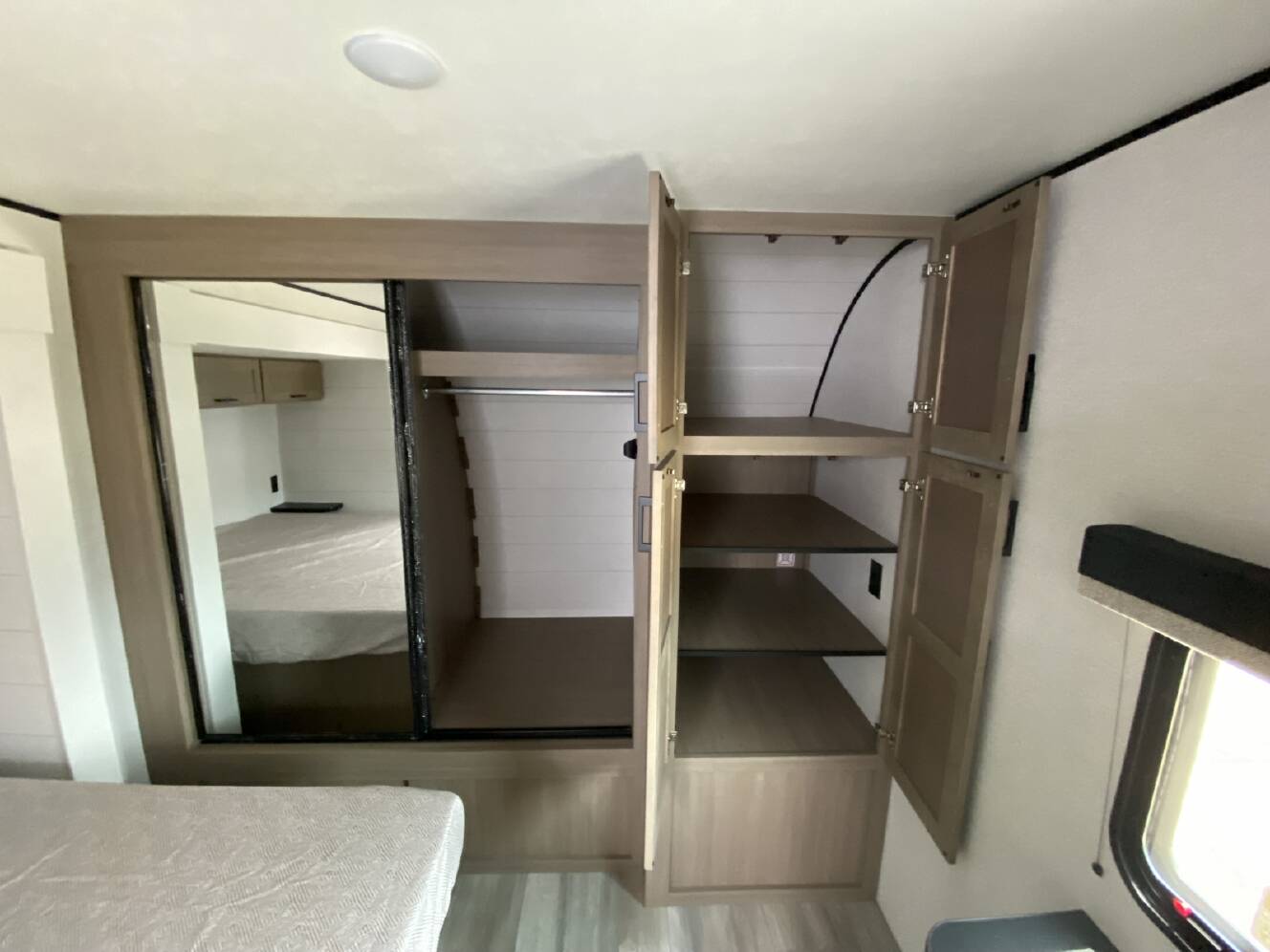 A photo of this 2026 Heartland PROWLER 3301RLT