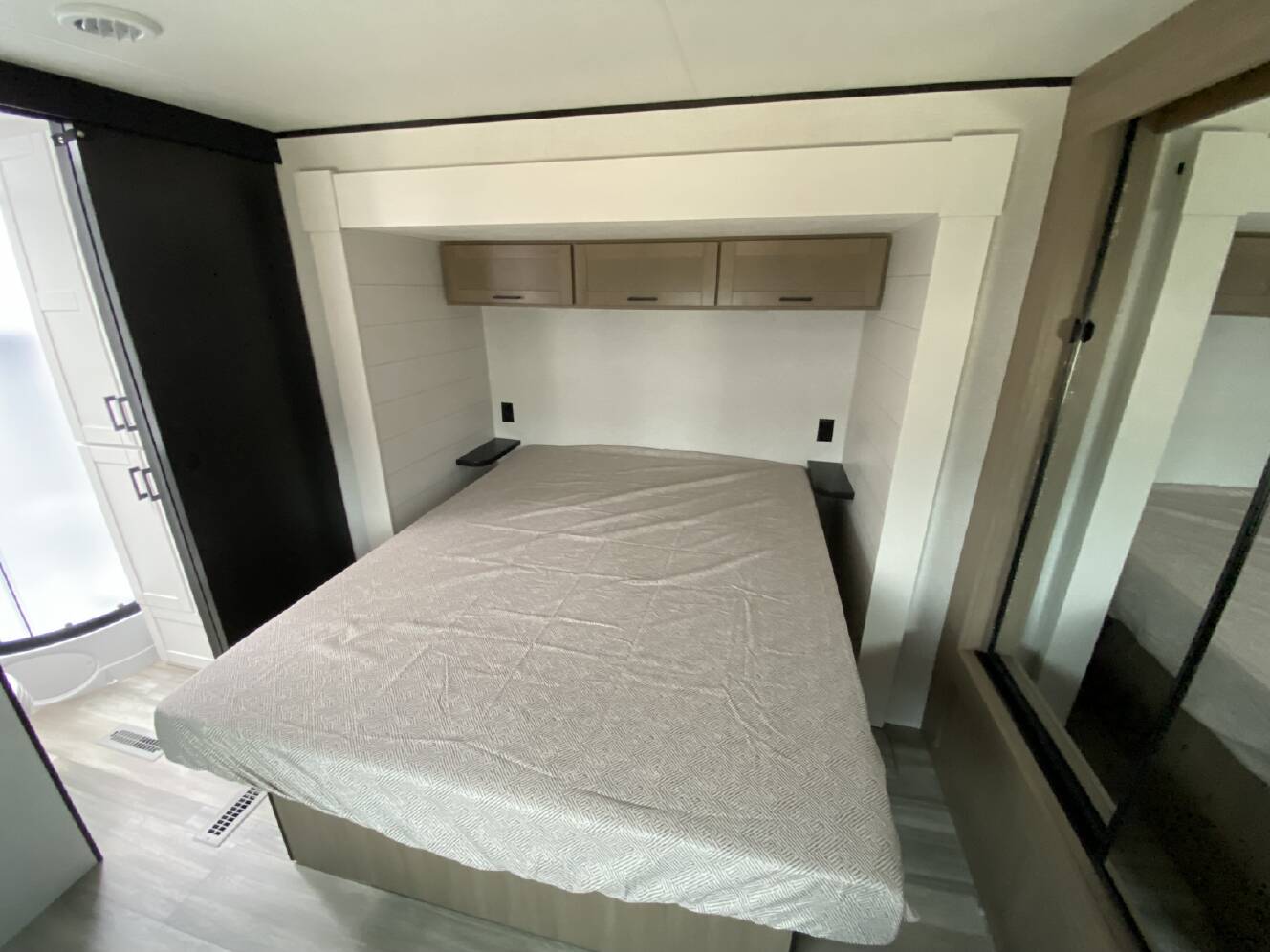 A photo of this 2026 Heartland PROWLER 3301RLT