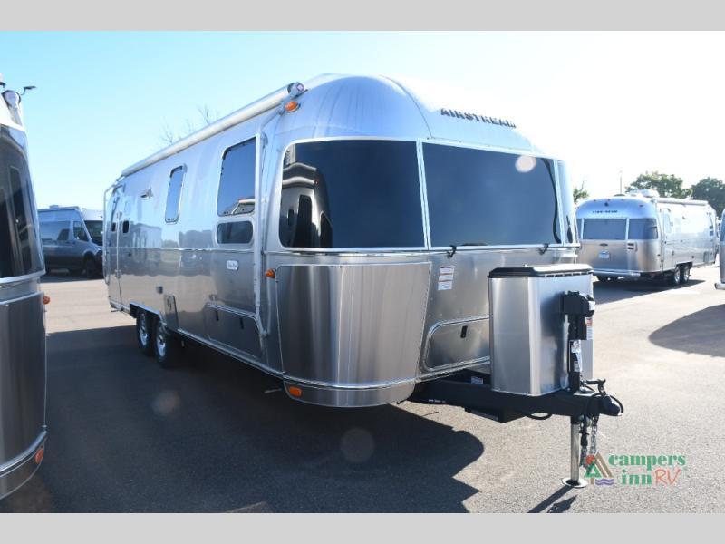 2027 Airstream Flying Cloud 27FBT in ramsey MN