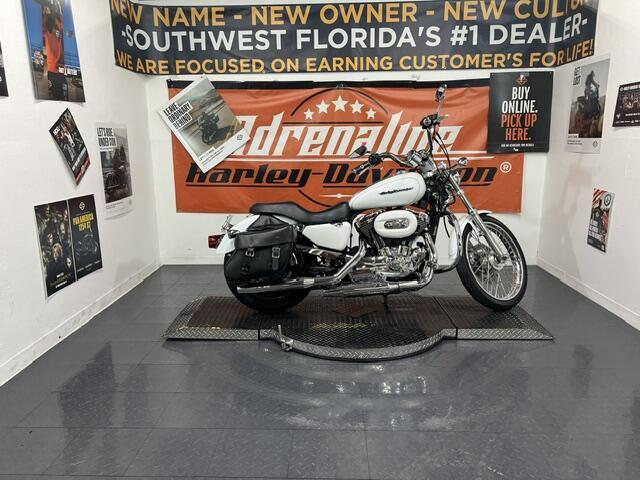 2005 Harley-Davidson 1200 Custom in Sarasota, FL