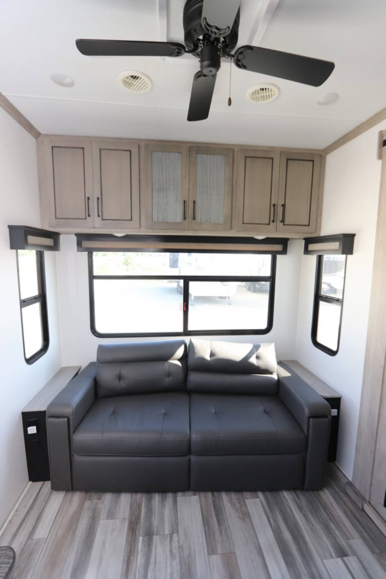 A photo of this 2024 Heartland Big Country 3705FB