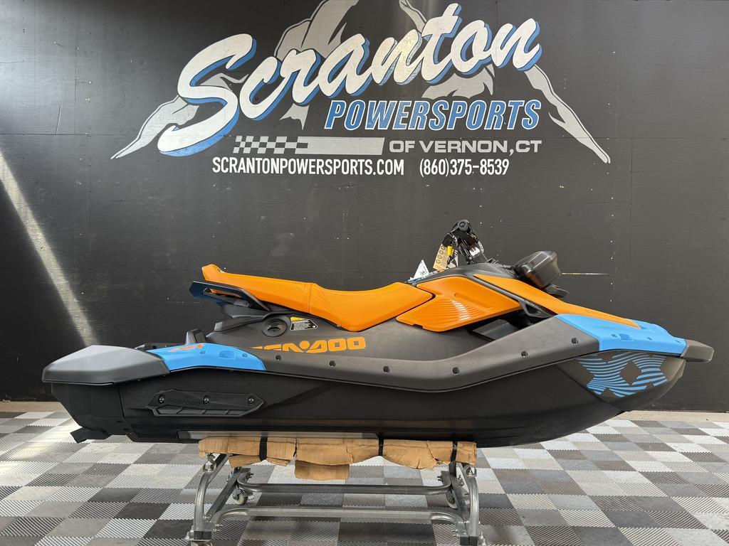 2026 Sea-Doo PWC SPARK TRIXX 90 AUD BE 3UP IBR 26 3-UP in Vernon, CT