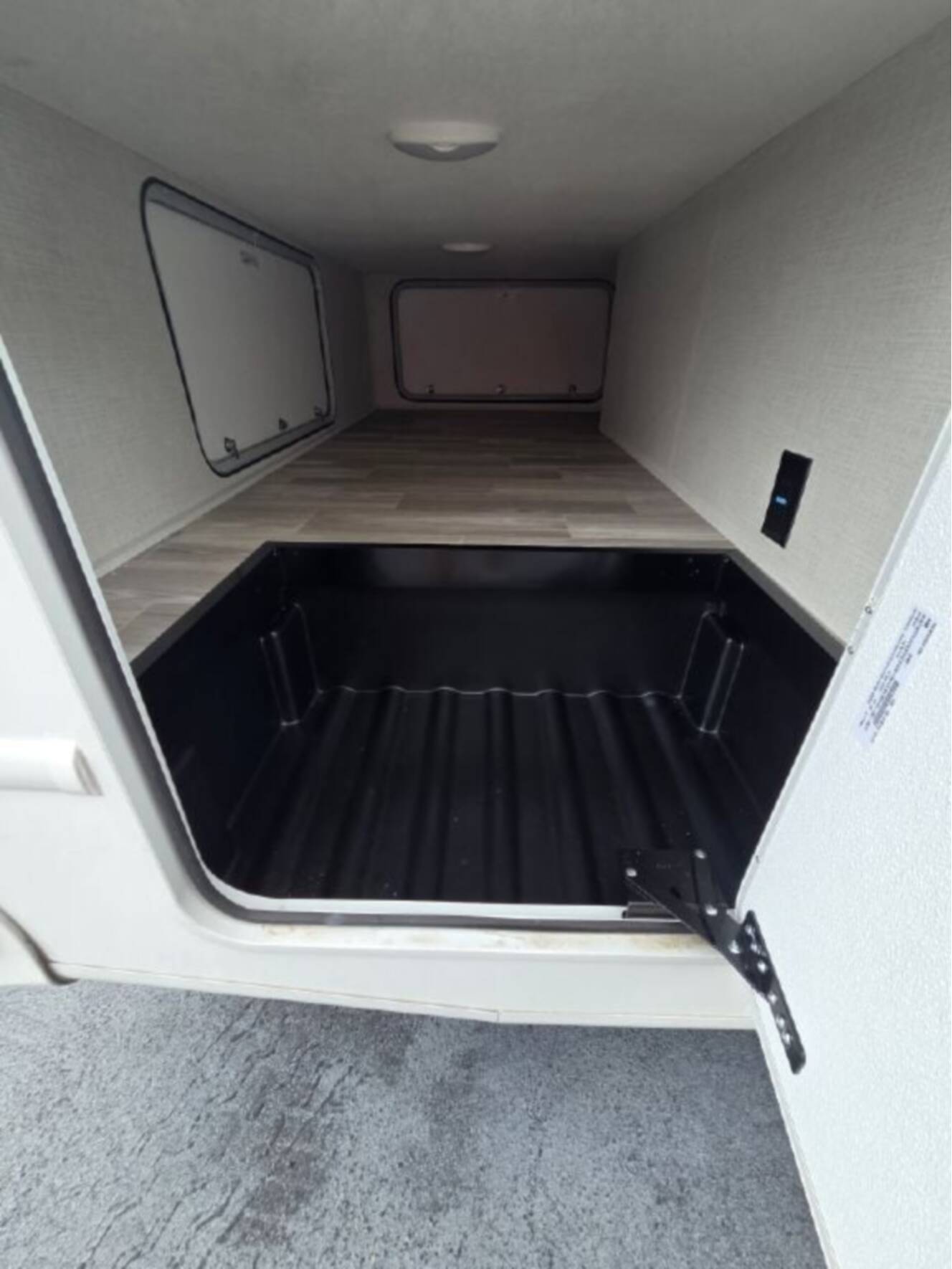 A photo of this 2026 Thor Motor Coach Axis 26.2