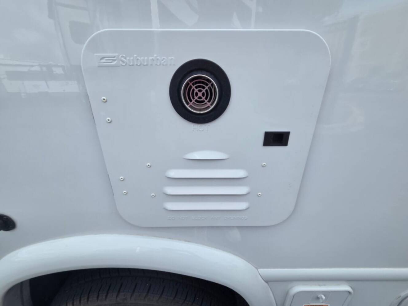 A photo of this 2026 Thor Motor Coach Axis 26.2