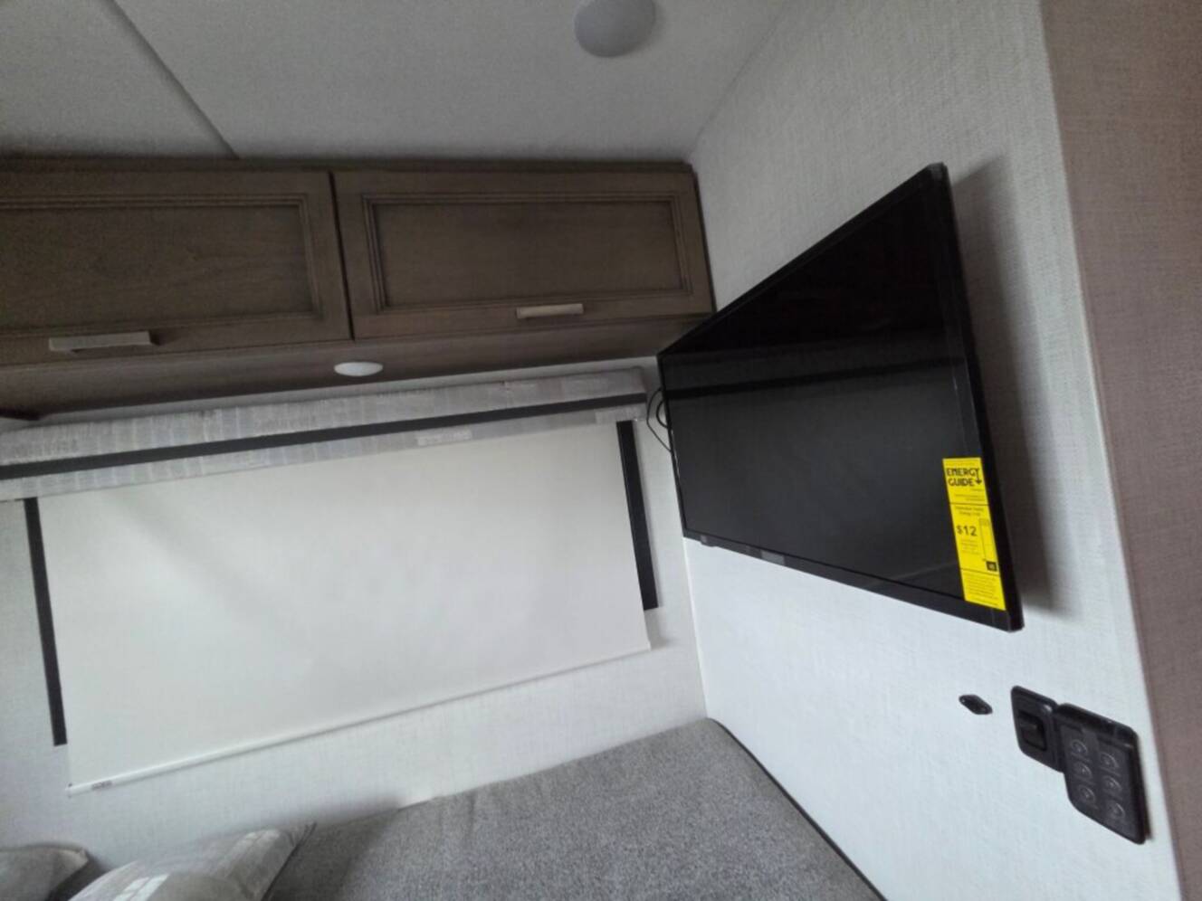 A photo of this 2026 Thor Motor Coach Axis 26.2