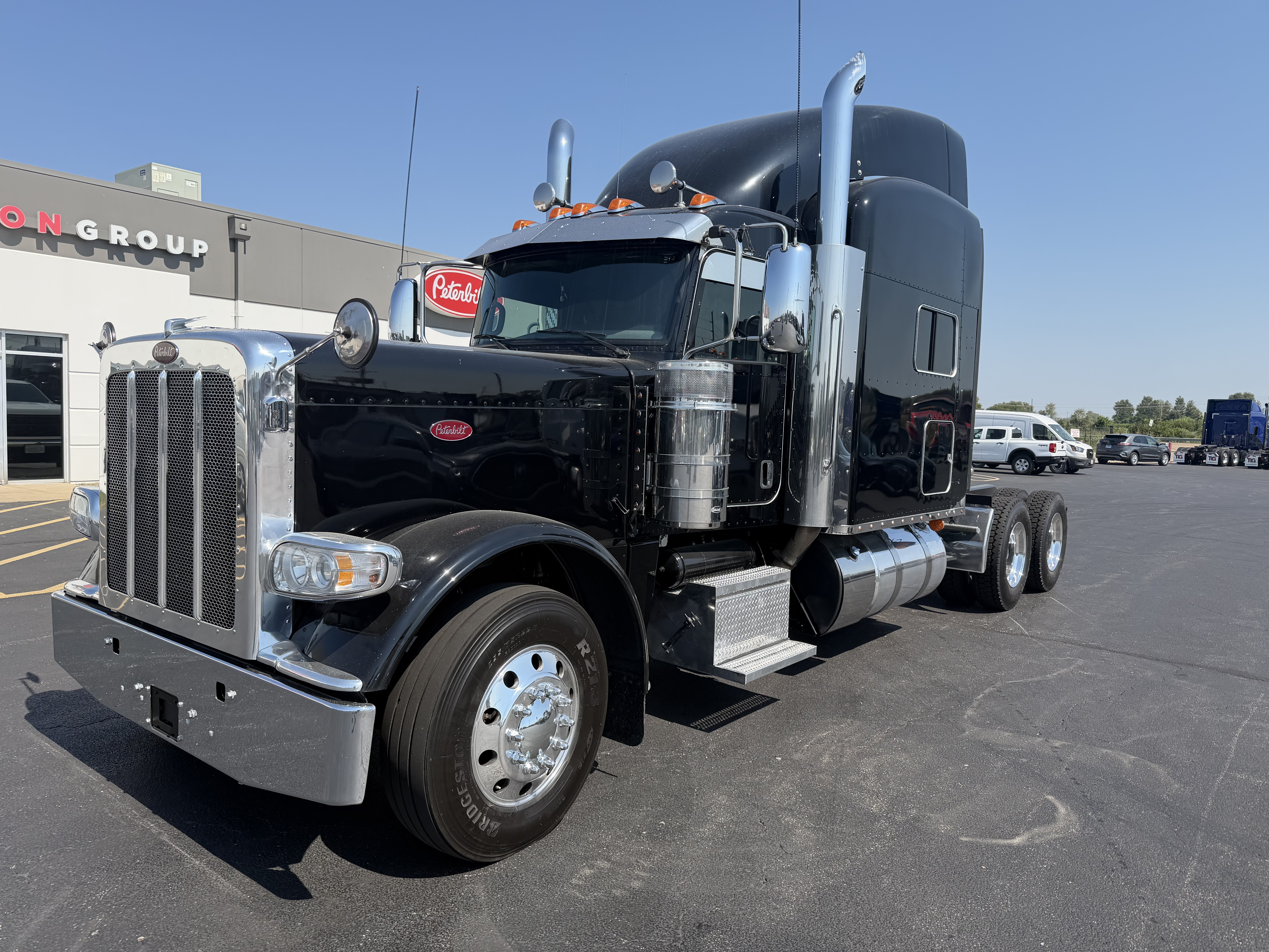 2022 PETERBILT 389 in East Saint Louis, IL