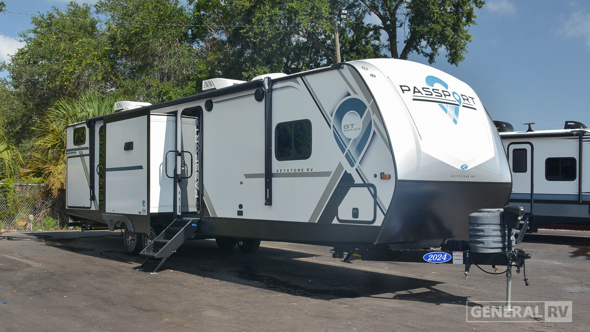 2024 Keystone PASSPORT GT 3300BK in winter garden FL