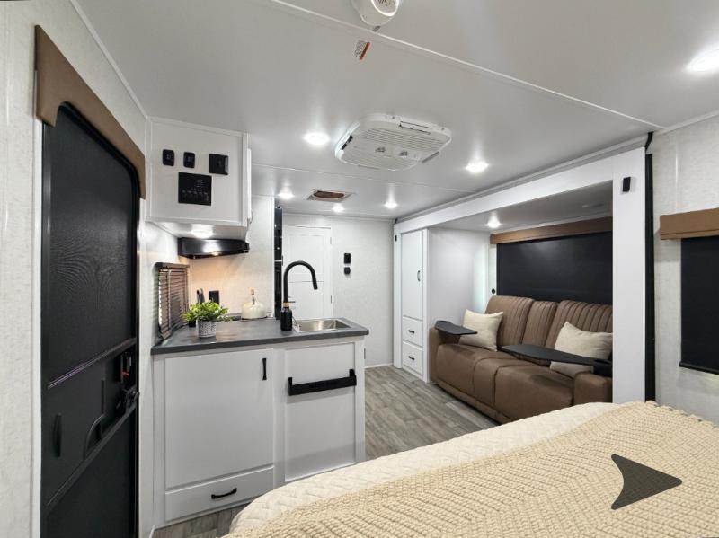 2027 Modern Buggy Rv Hopper 4 in calera AL