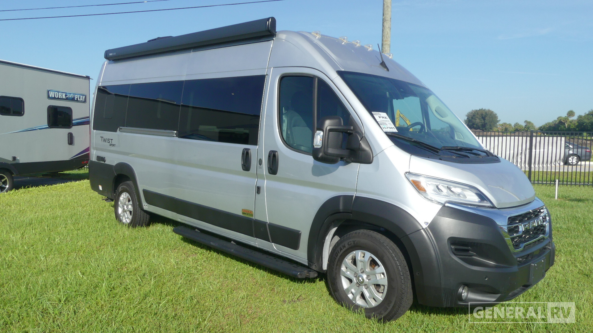 2026 Thor Motor Coach TWIST SPORT 20US in fort pierce FL