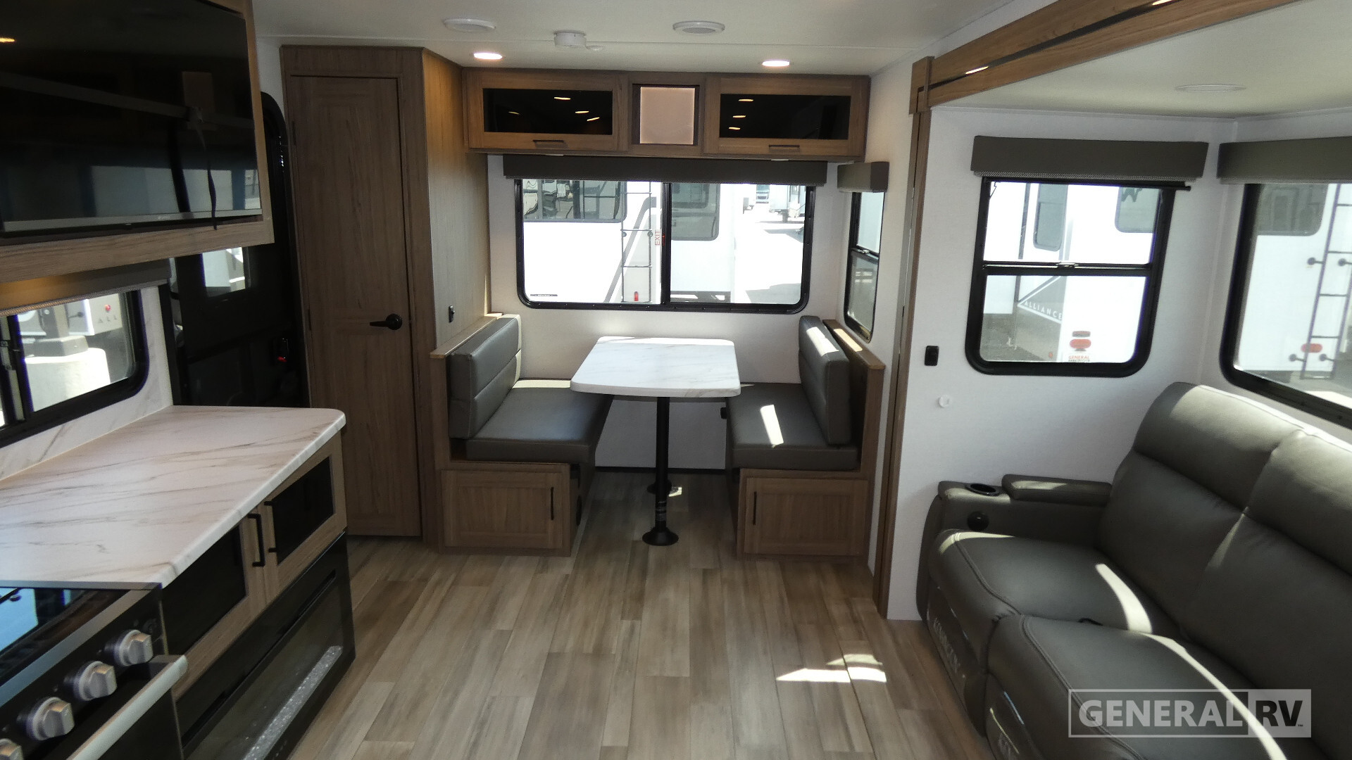 2025 Alliance Rv DELTA 252RL in salisbury NC