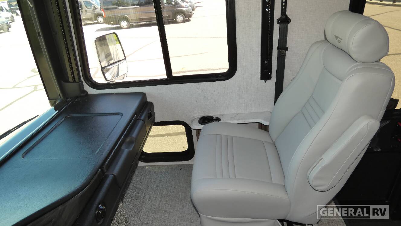 A photo of this 2026 Fleetwood FLAIR 29M