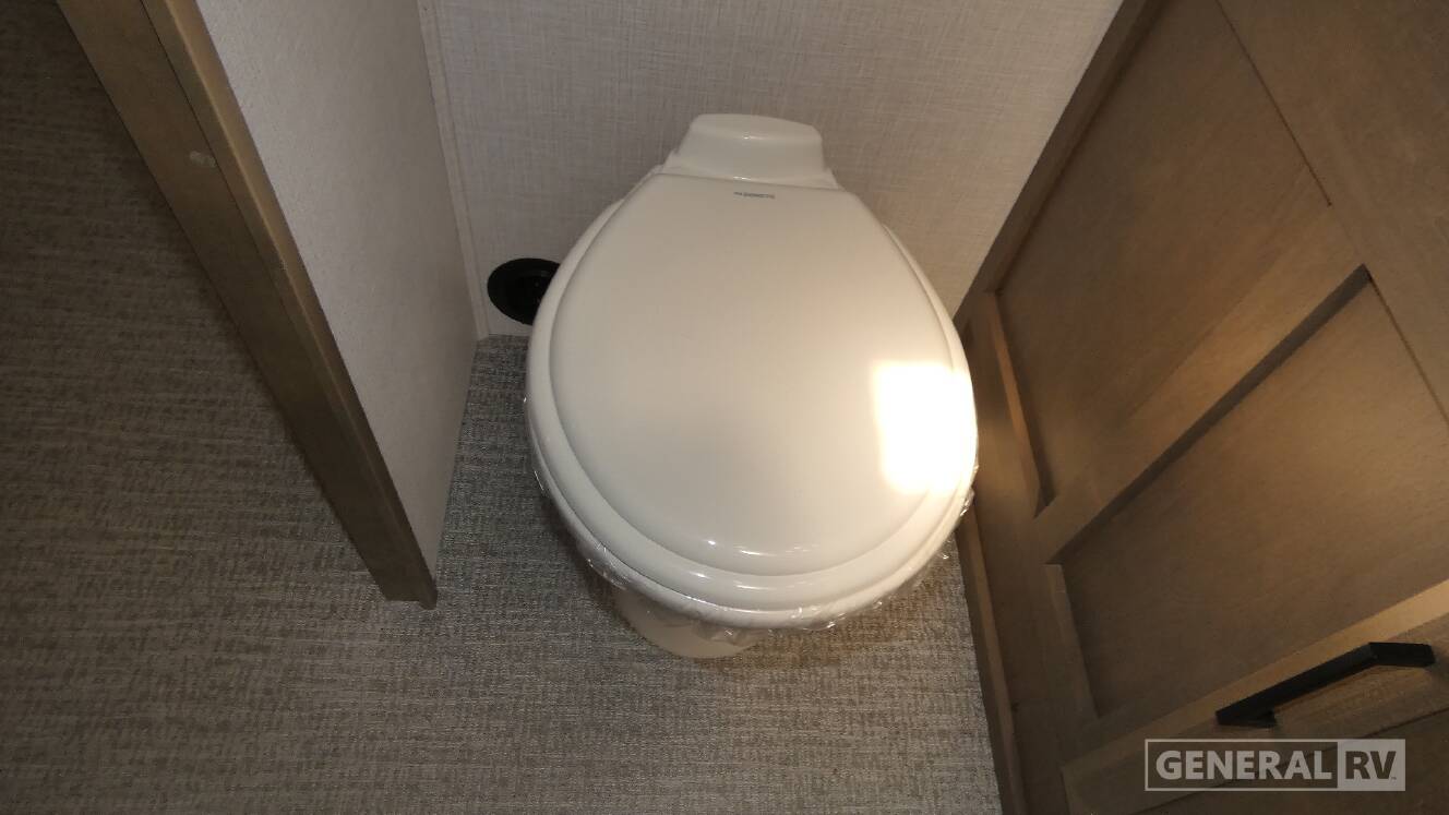 A photo of this 2026 Fleetwood FLAIR 29M