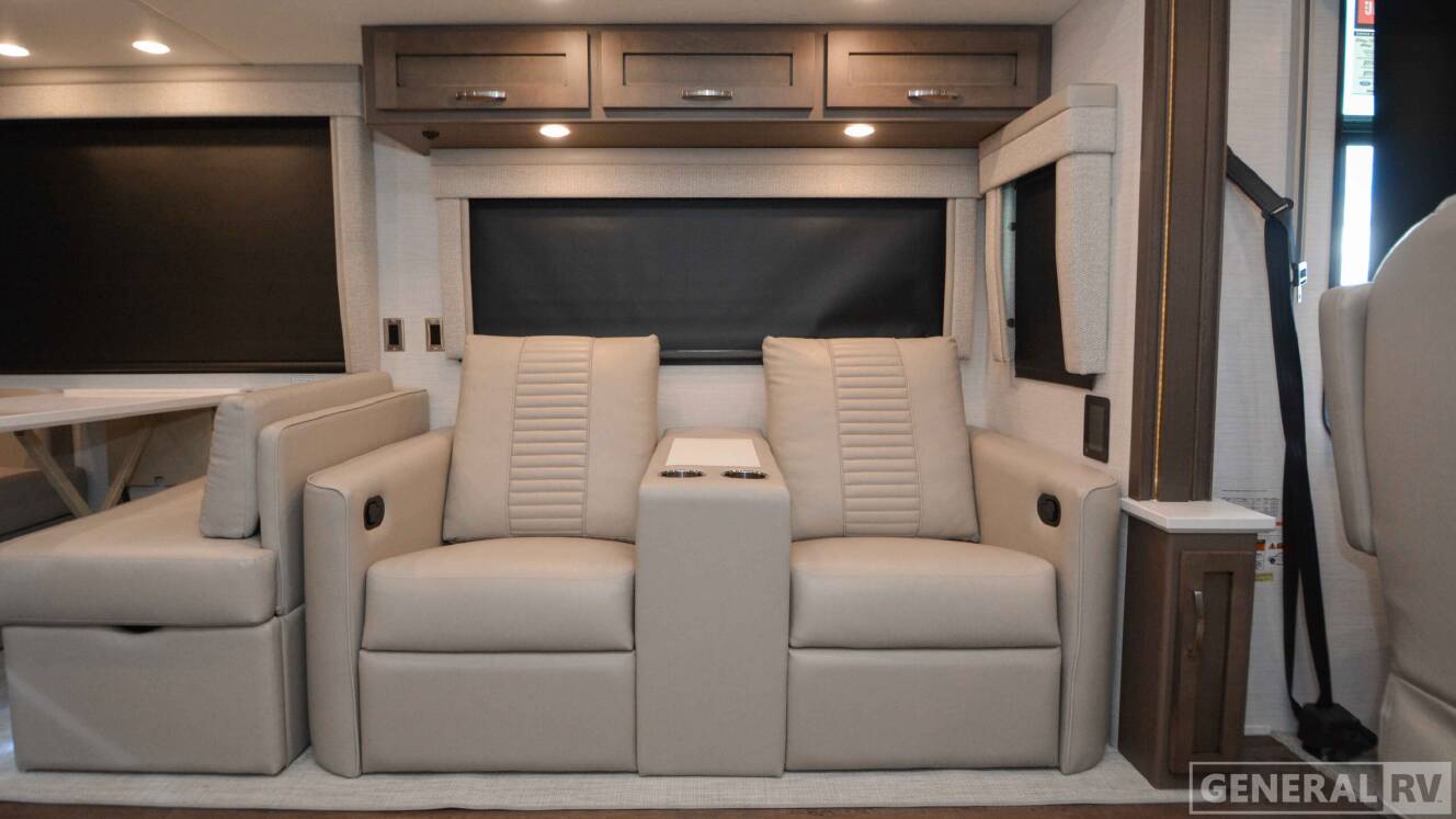 A photo of this 2026 Newmar BAY STAR 3626