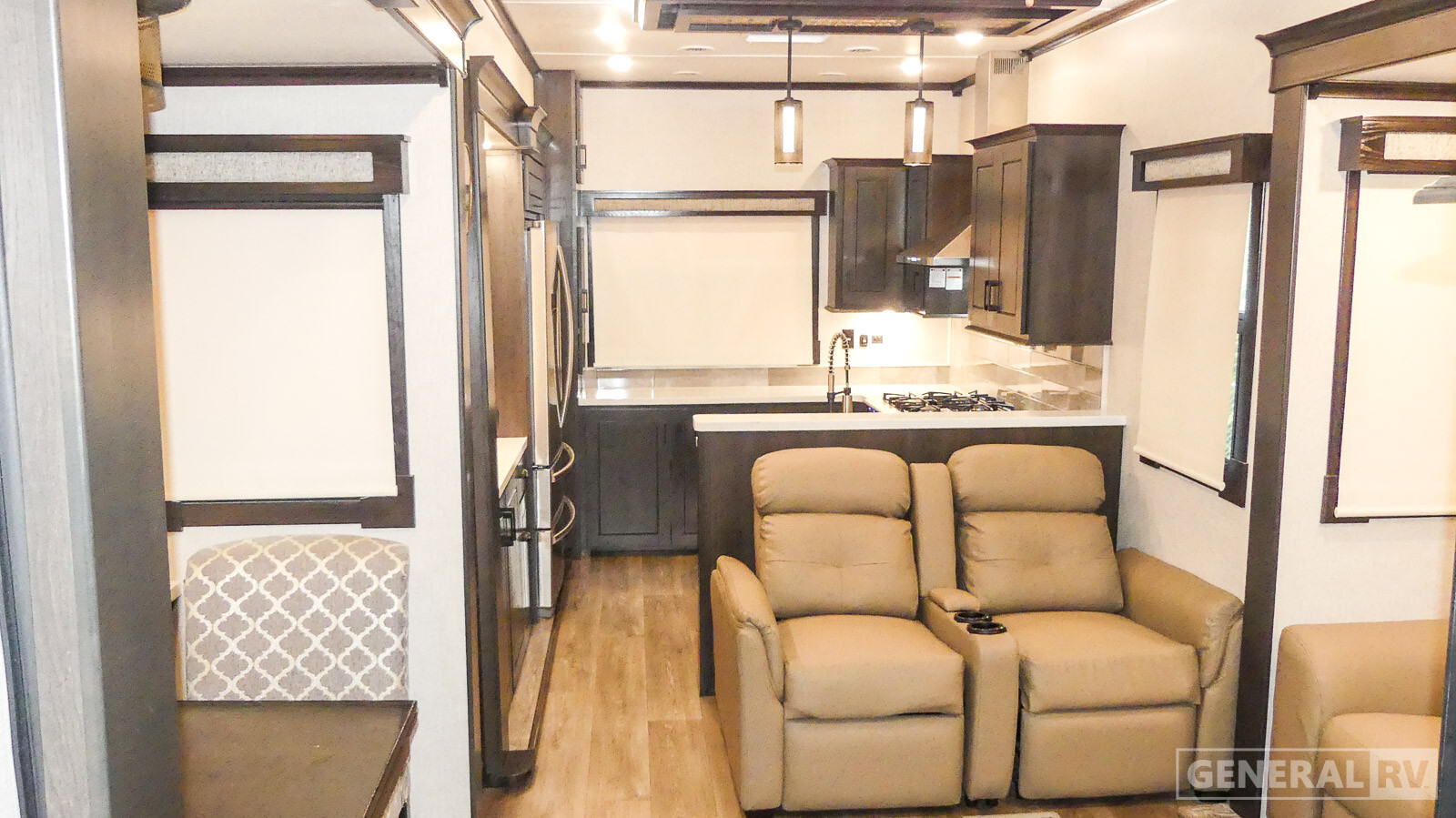 2021 Crossroads Rv REDWOOD 4001LK in winter garden FL