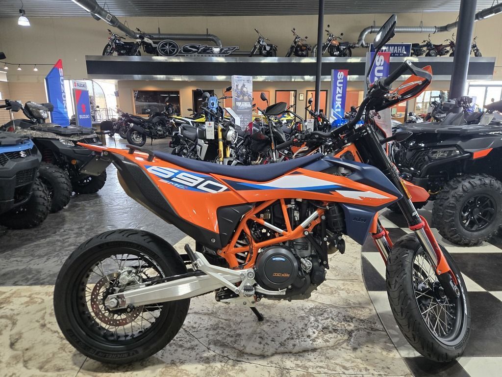 2024 KTM 690 SMC R ENDURO R in Prosser, WA