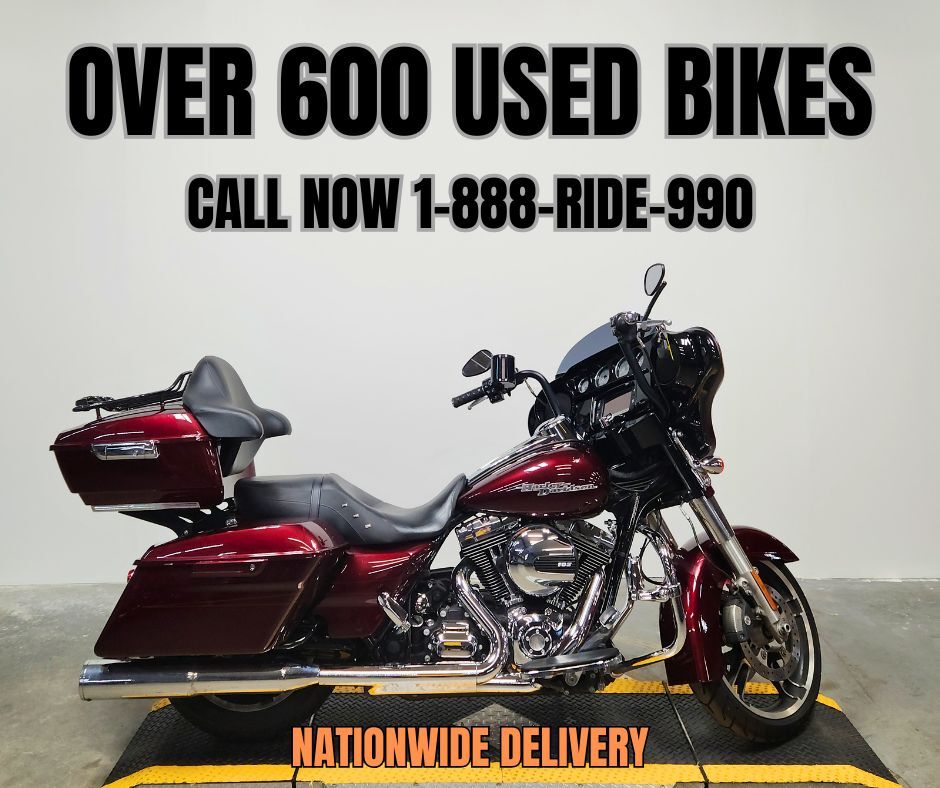 2014 Harley-Davidson® Street Glide® Special SPECIAL in Sandusky, MI