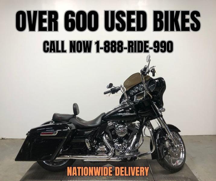 2016 Harley-Davidson® Street Glide Special SPECIAL in Sandusky, MI
