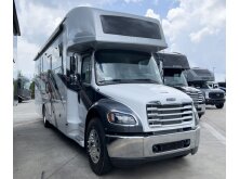 2027 Tiffin Motorhomes Allegro Bay 34 DB Review image