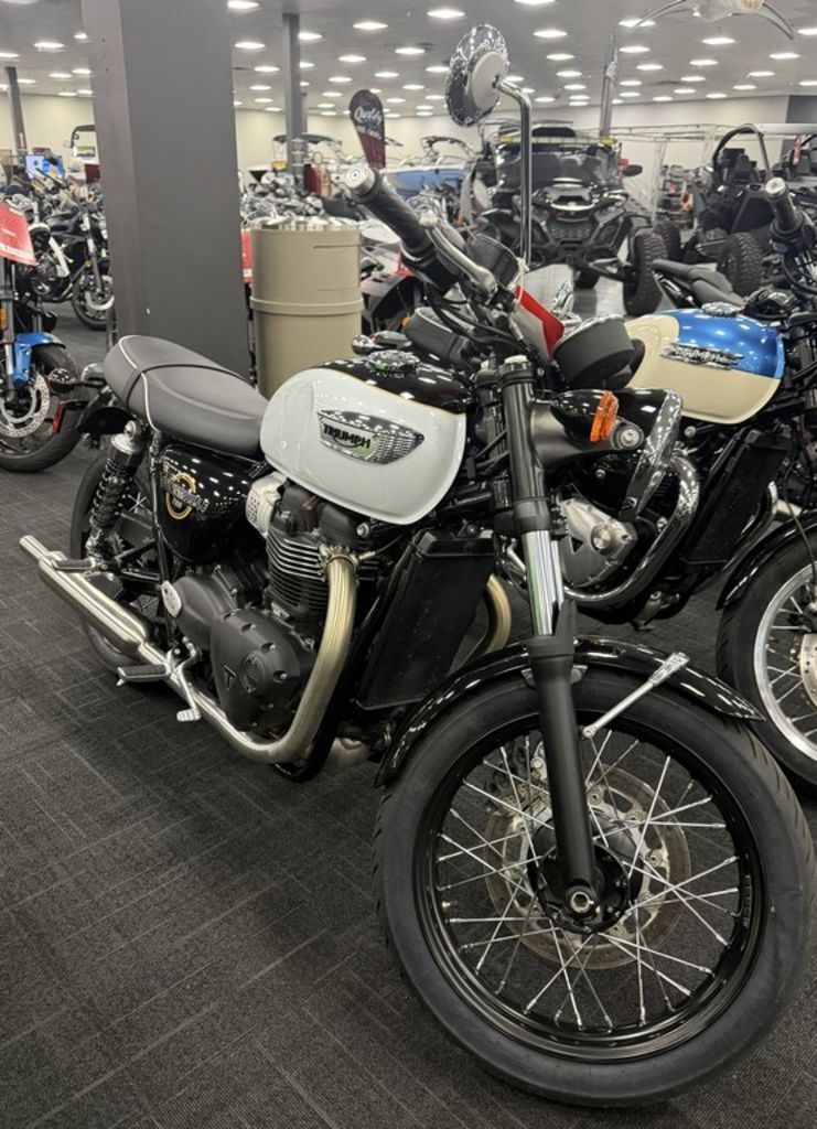 2026 Triumph Bonneville T100 white BASE in Covina, CA