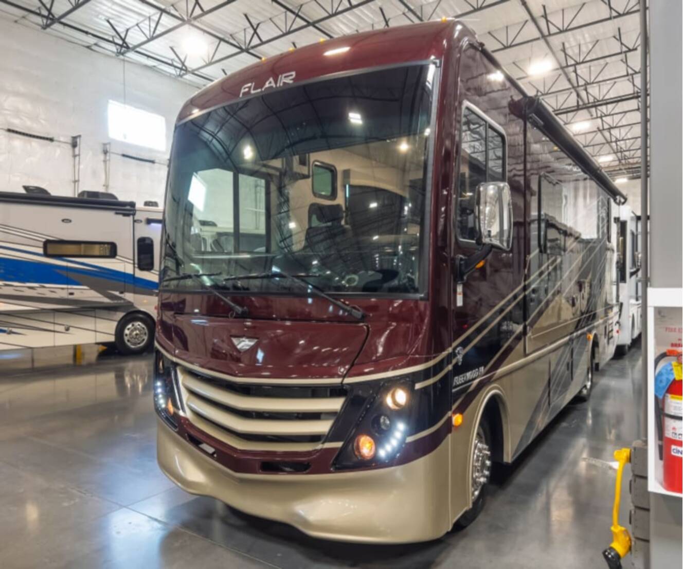 A photo of this 2027 Fleetwood FLAIR 29M