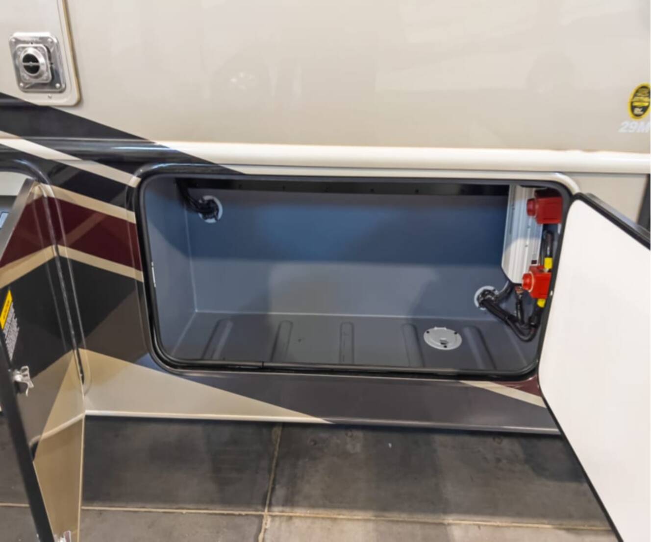 A photo of this 2027 Fleetwood FLAIR 29M
