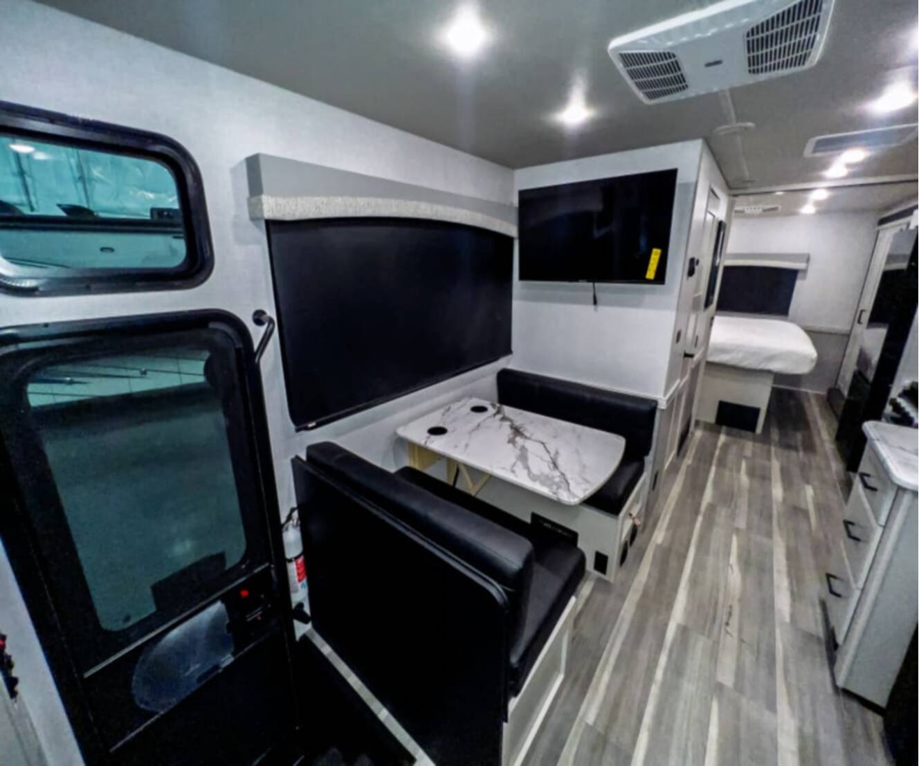 A photo of this 2027 Fleetwood FLAIR 29M