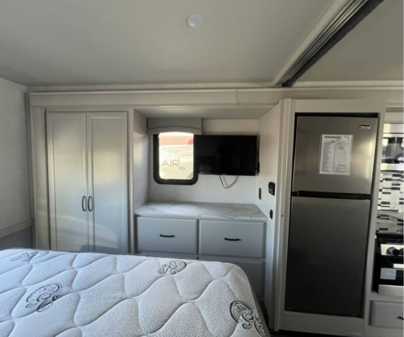 A photo of this 2024 Fleetwood FLAIR 29M