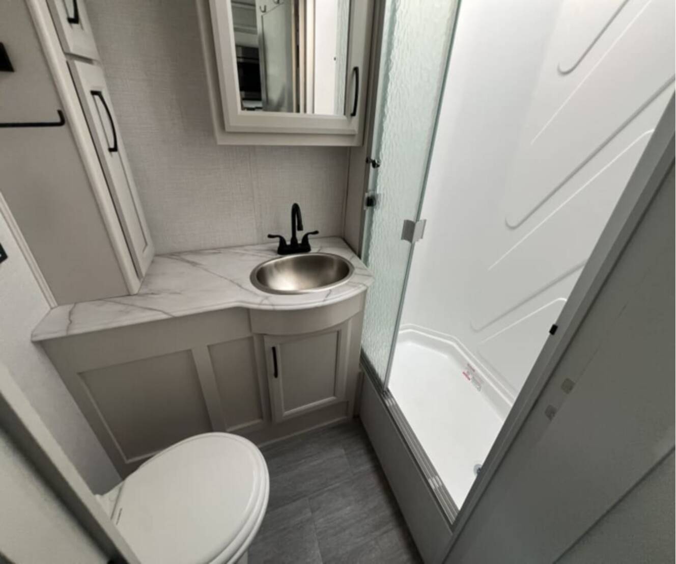 A photo of this 2024 Fleetwood FLAIR 29M