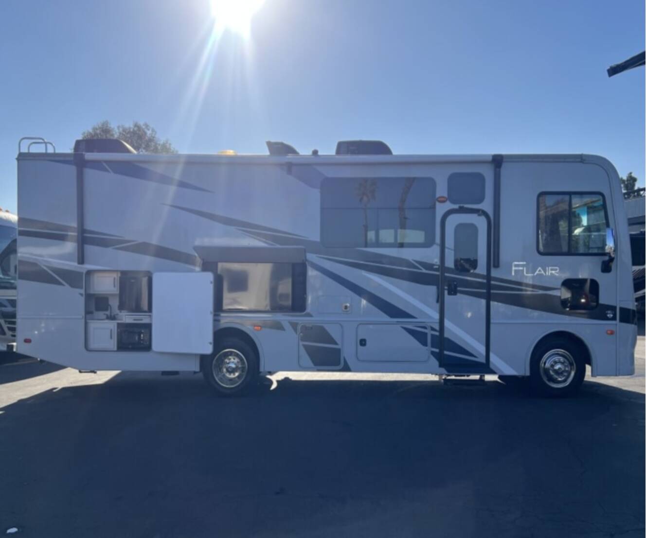 A photo of this 2024 Fleetwood FLAIR 29M